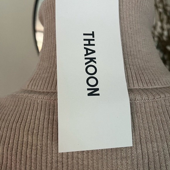 Thakoon 100% Merino Wool Turtleneck Sweater - Picture 4 of 6